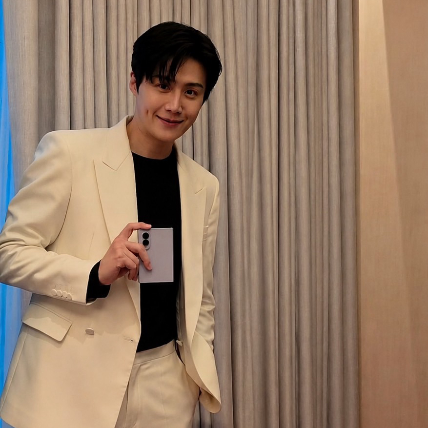 Foto kegiatan terbaru dari Kim Seonho