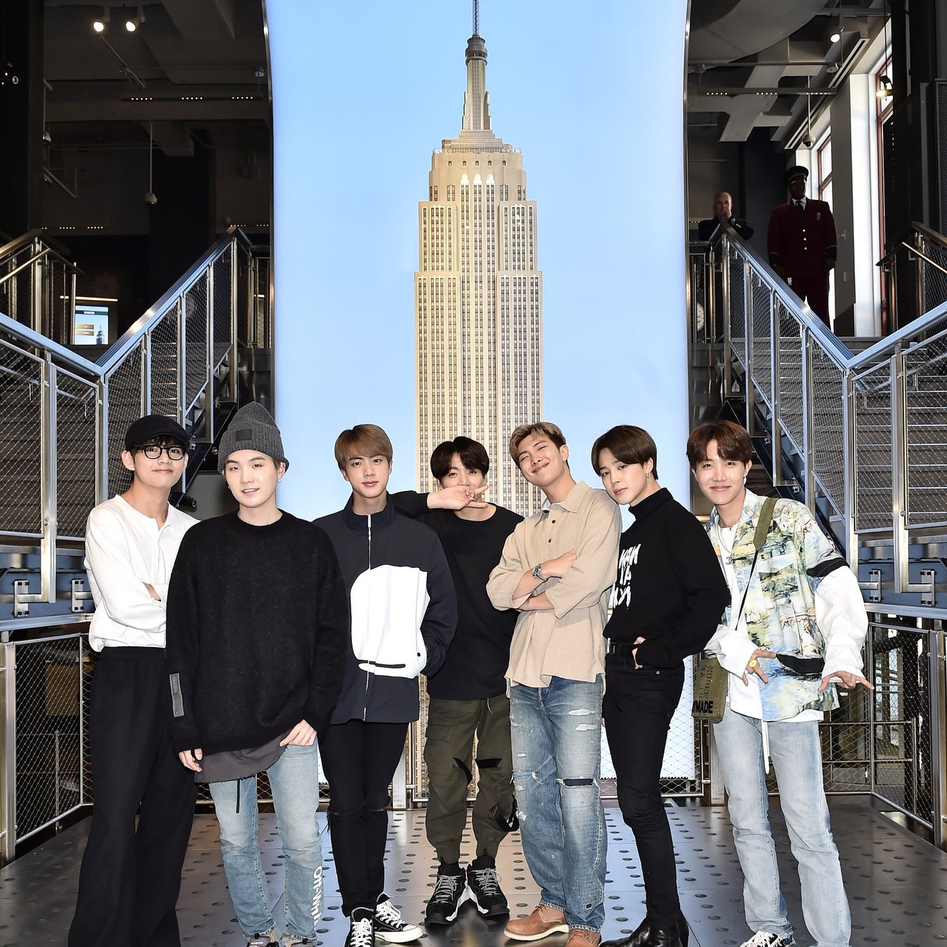 김태형 (뷔)의 최신 사진