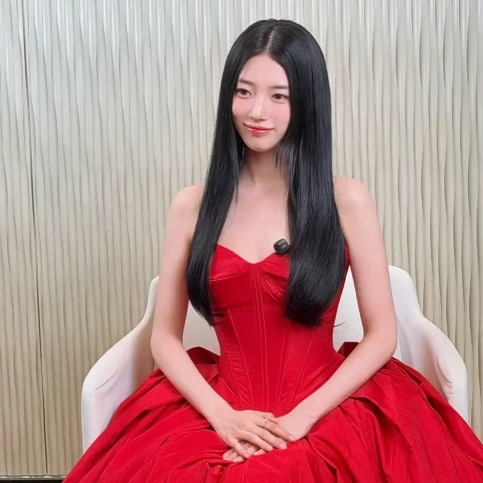 ペ・スジの最新写真
