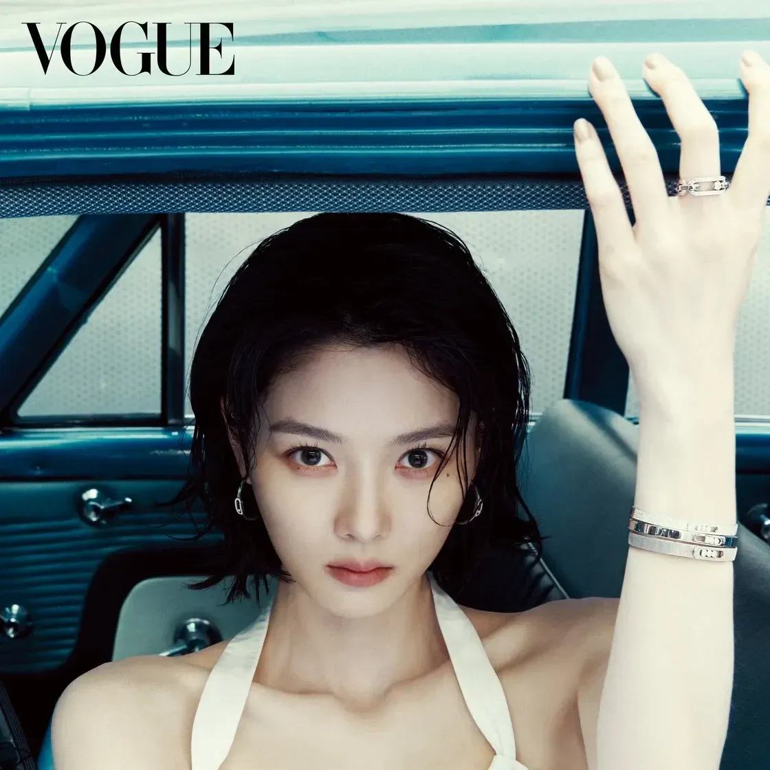 Behind-the-scenes cut of Kim Youjung