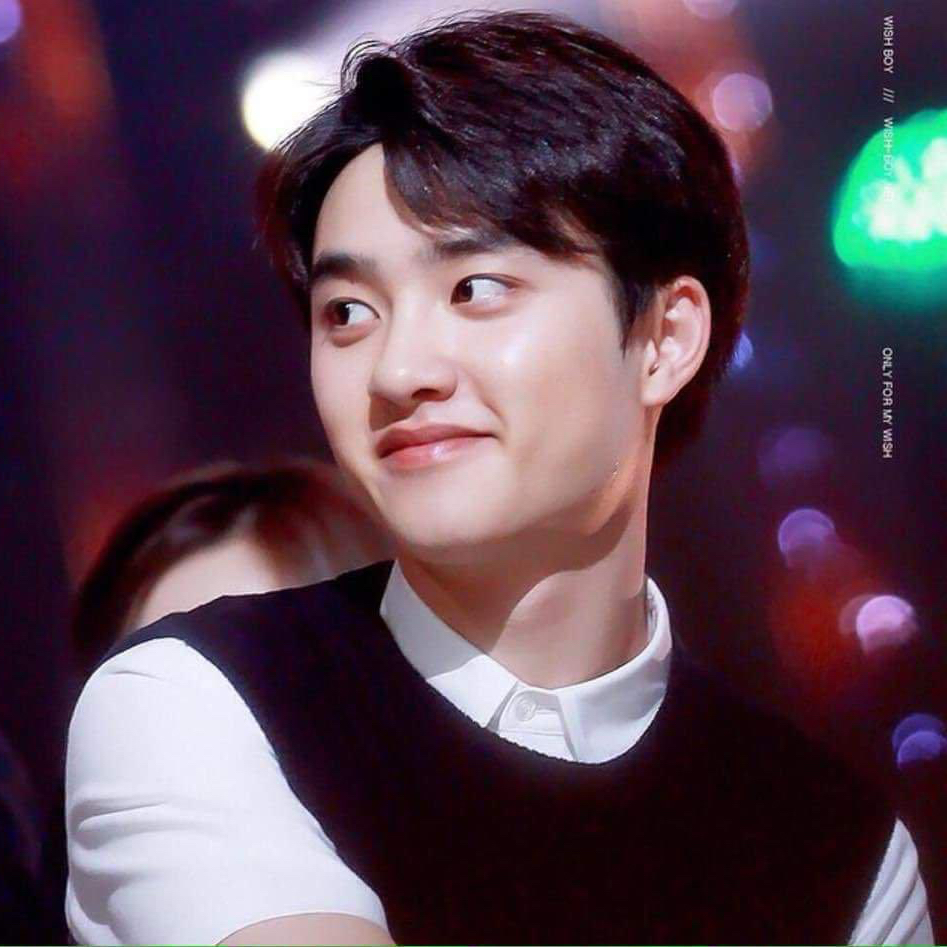 Foto terbaru dari Doh Kyungsoo (D.O.)