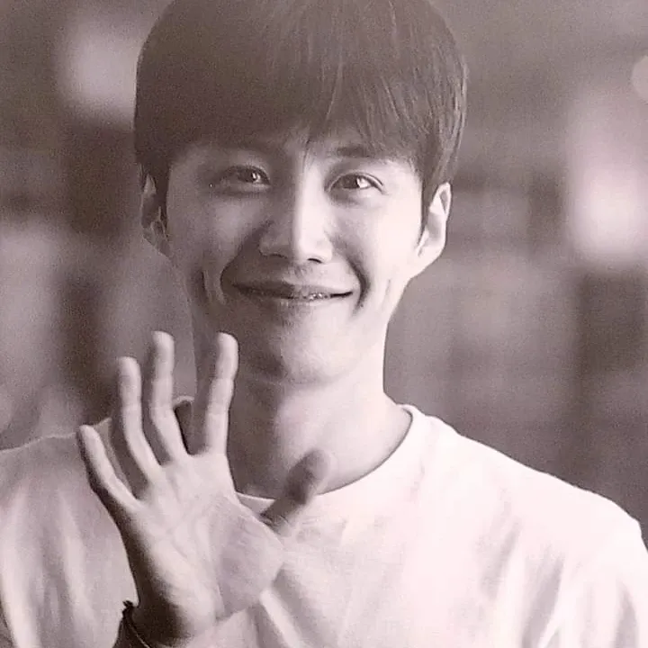 김선호 최근 활동샷