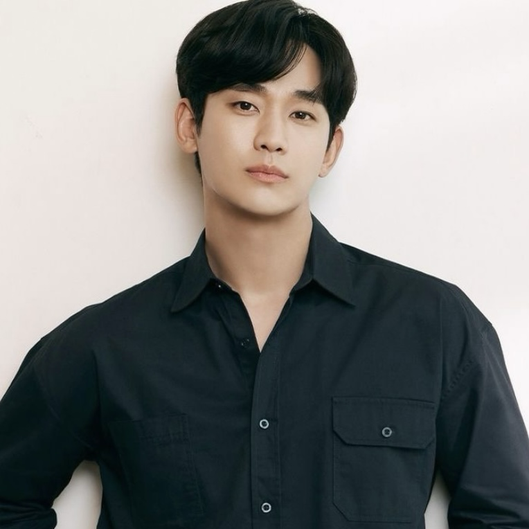 Latest photo of Kim Soohyun