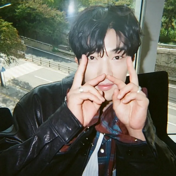 Behind-the-scenes cut of Woo Dohwan