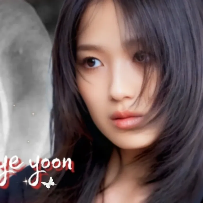 A moment captured by a fan of Kim Hyeyoon