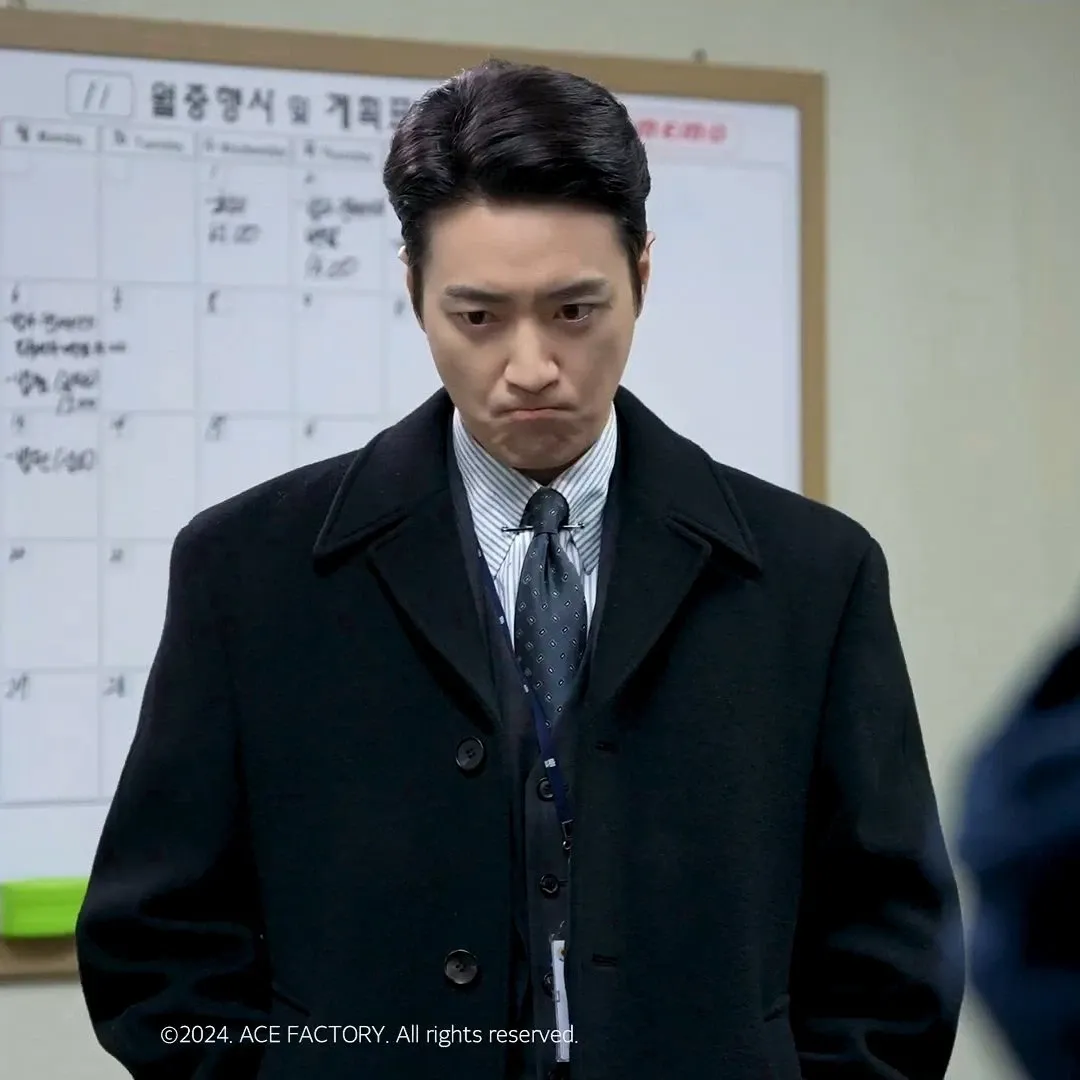 Recent activity shot of Lee Joonhyuk