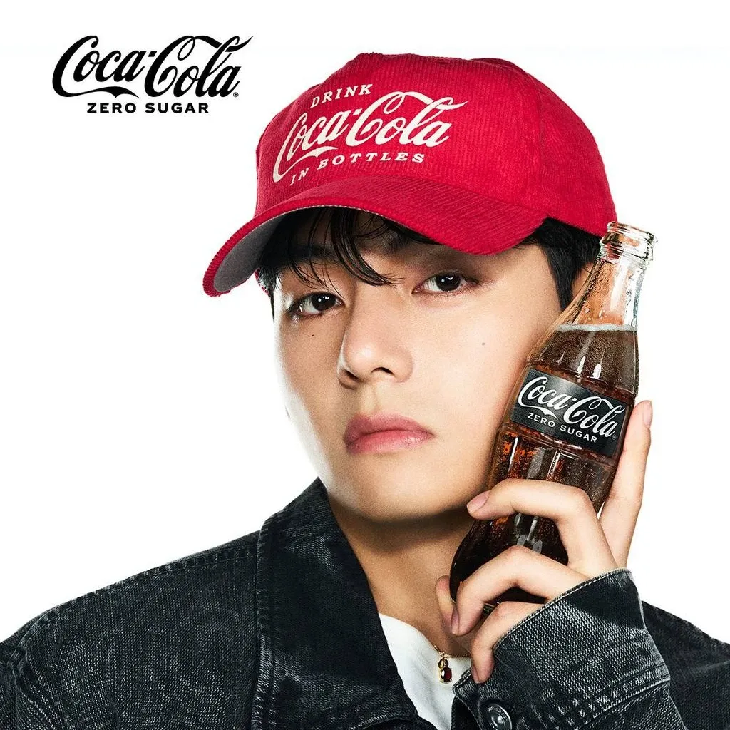 Foto kegiatan terbaru dari Kim Taehyung (V)