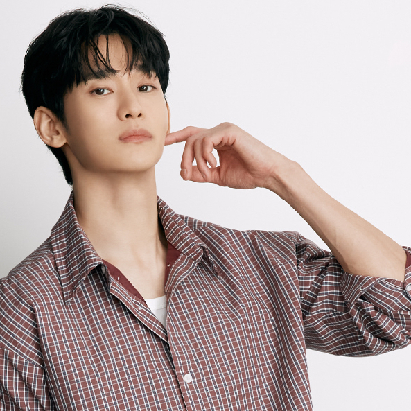 Behind-the-scenes cut of Kim Soohyun