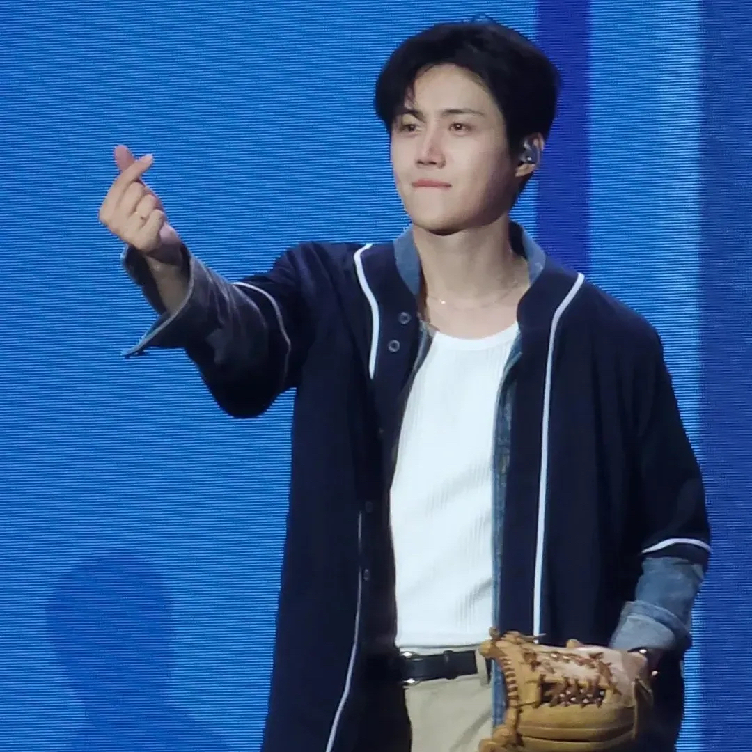 A moment captured by a fan of Kim Seonho