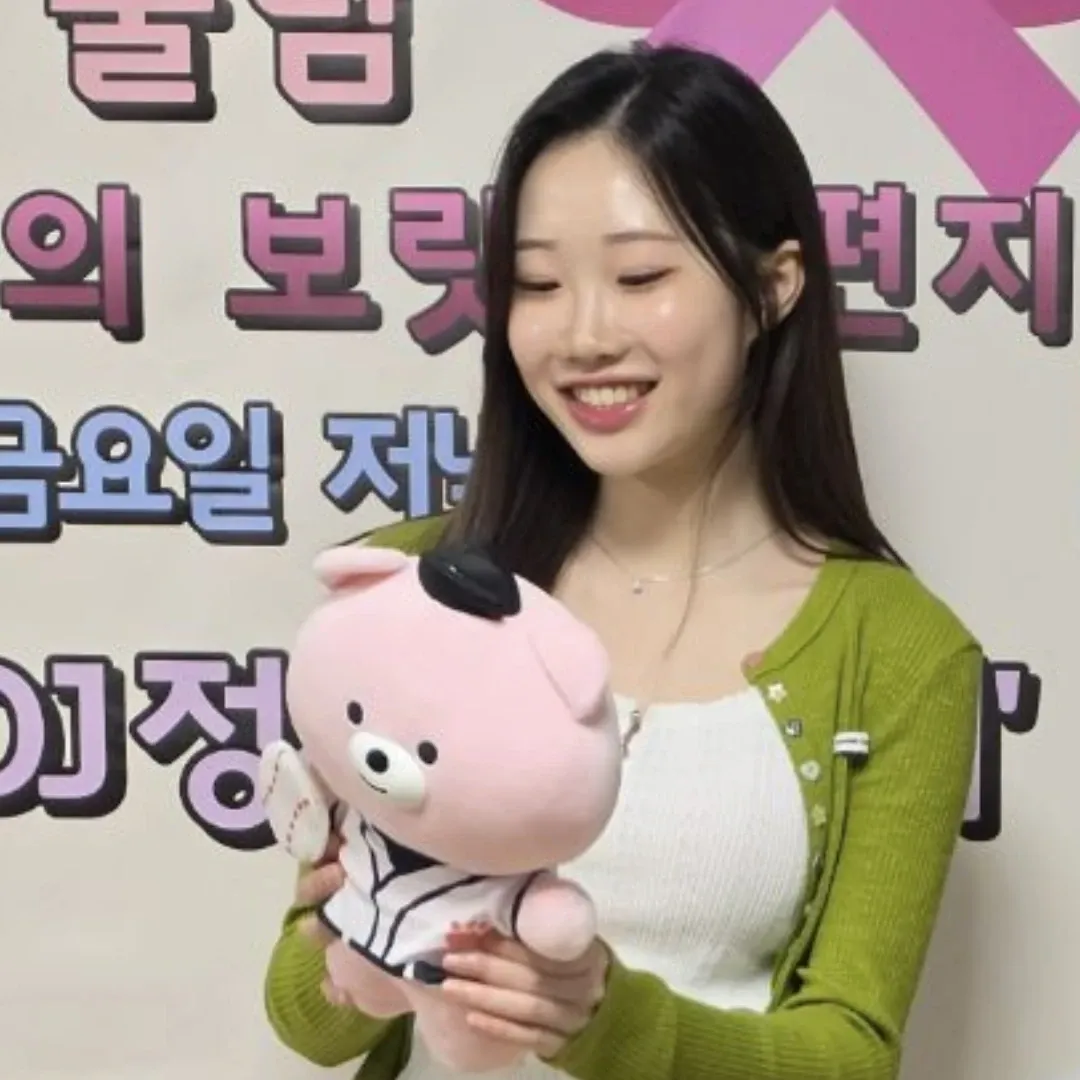 Latest photo of Jung Seojoo