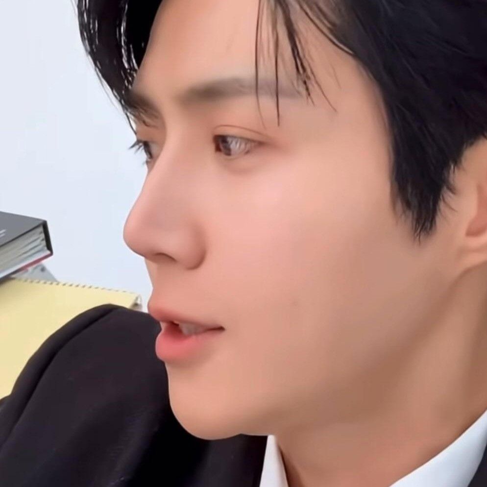 Cuplikan di balik layar dari Kim Seonho