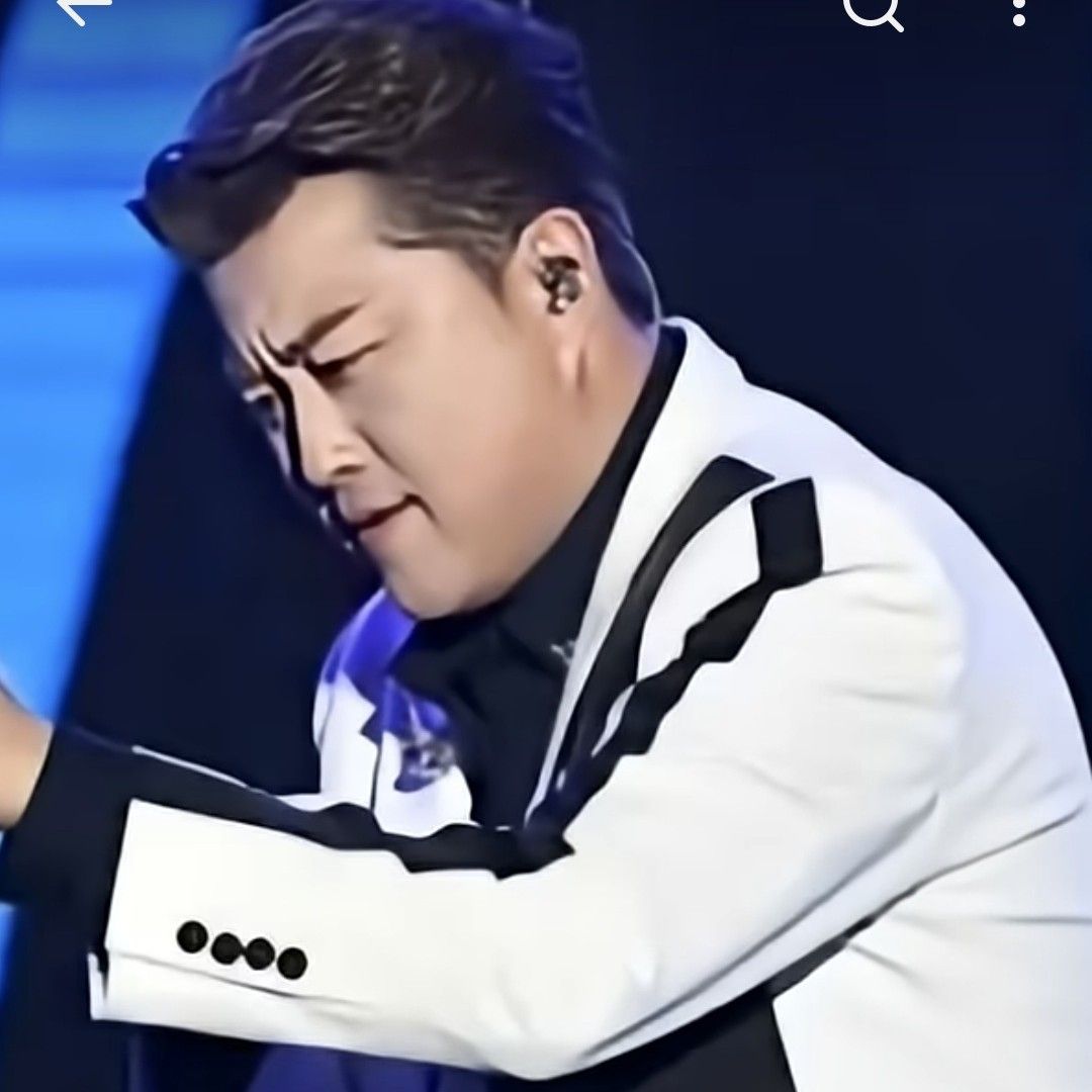 Cuplikan di balik layar dari Kim Hojoong