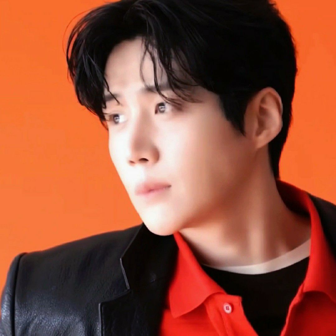 Latest photo of Kim Seonho