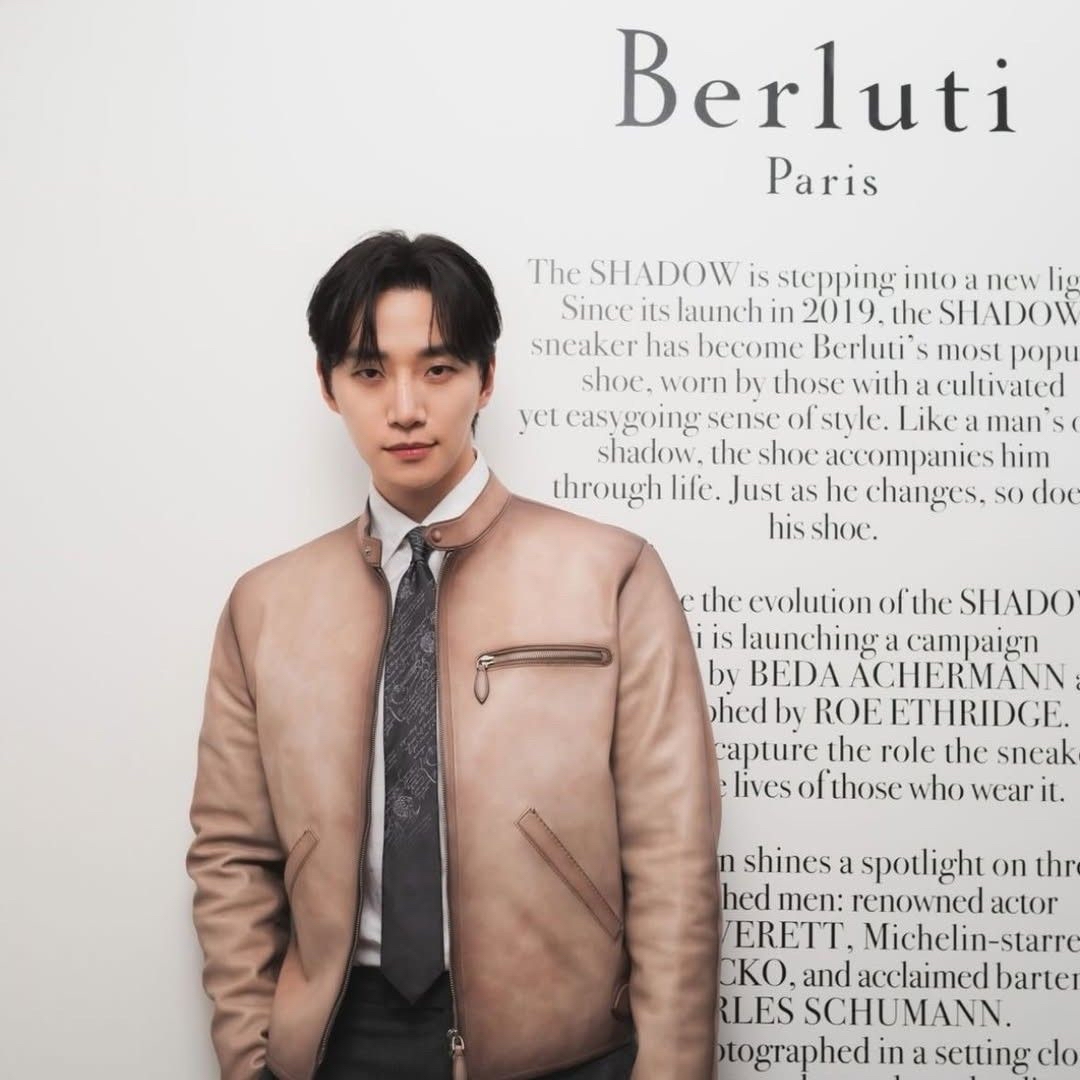 イ・ジュノの最近の活動ショット