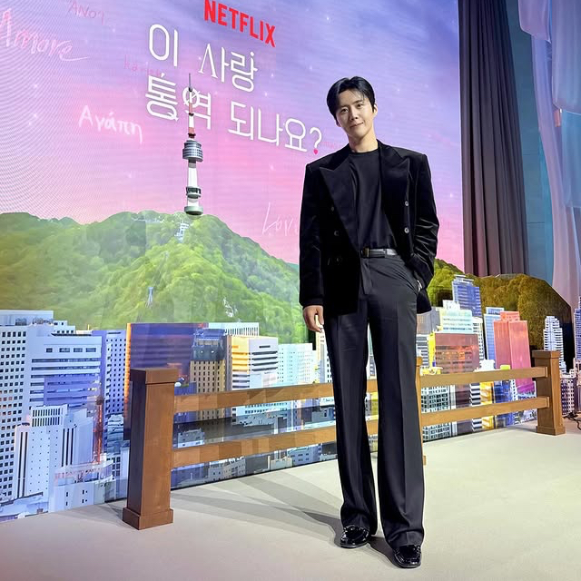 Behind-the-scenes cut of Kim Seonho