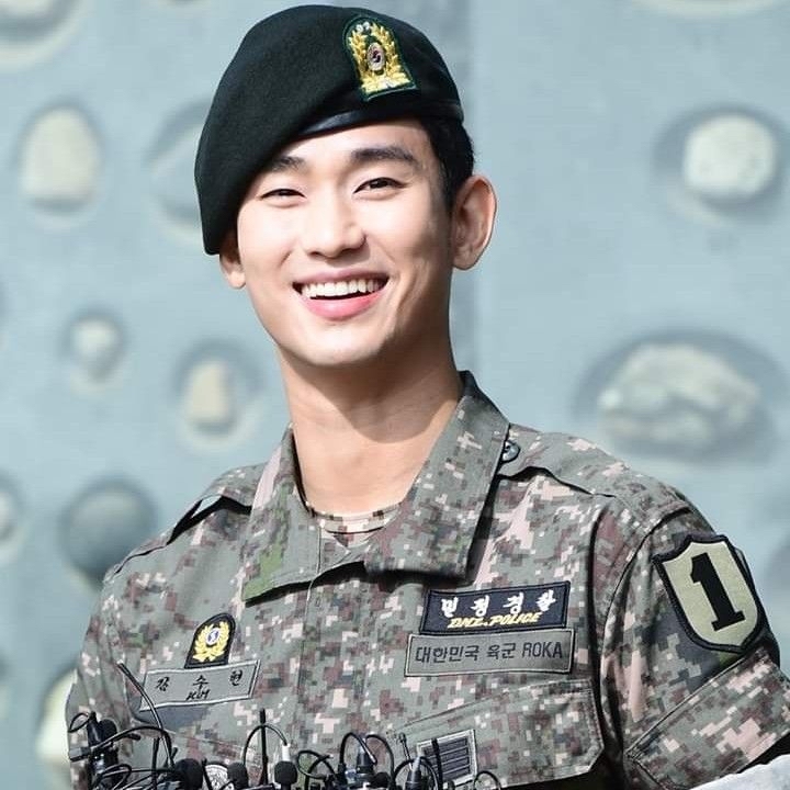 Recent activity shot of Kim Soohyun