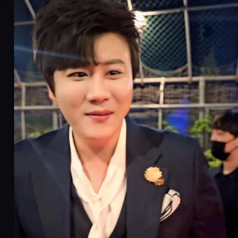 Recent activity shot of Jin Haesung