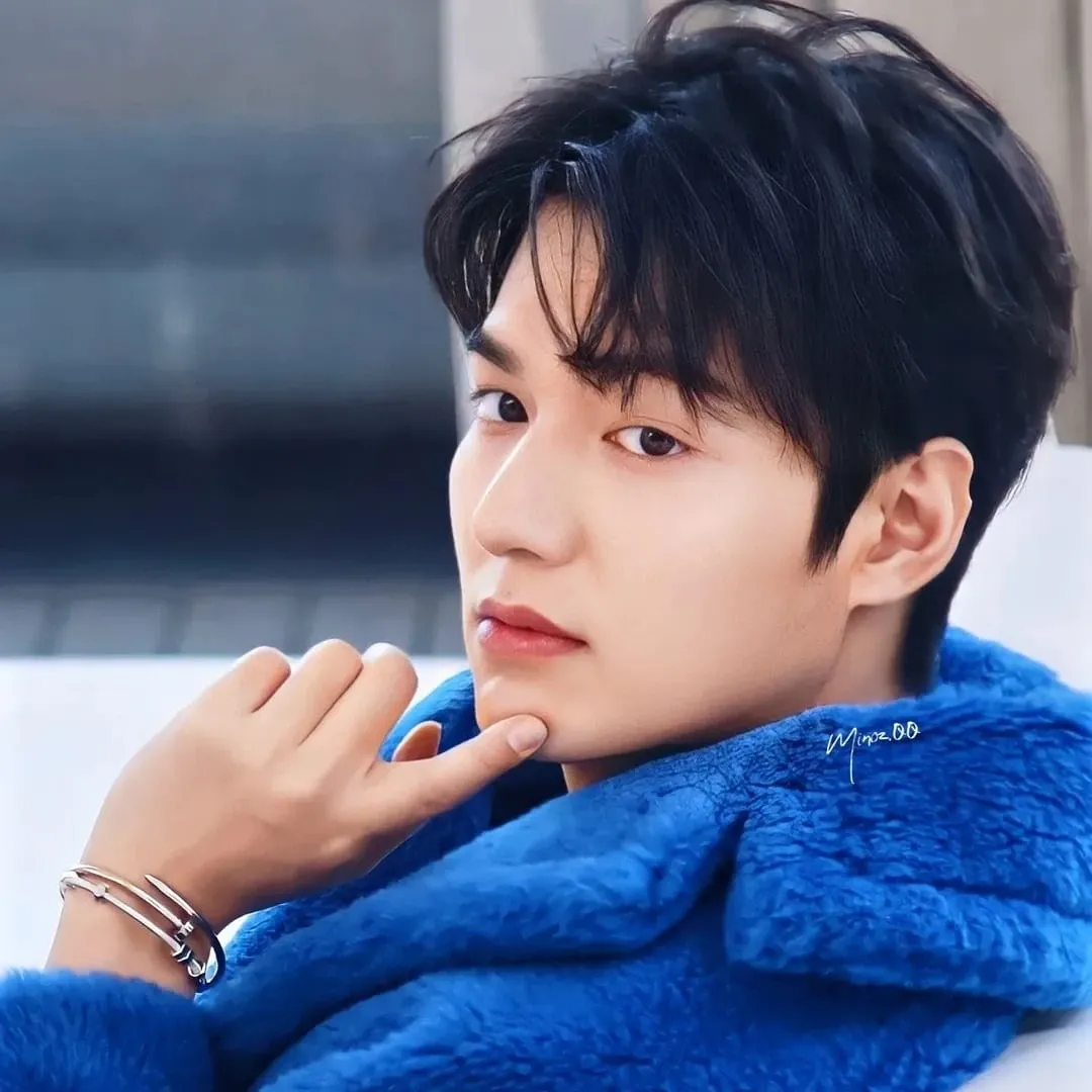Recent activity shot of Lee Minho