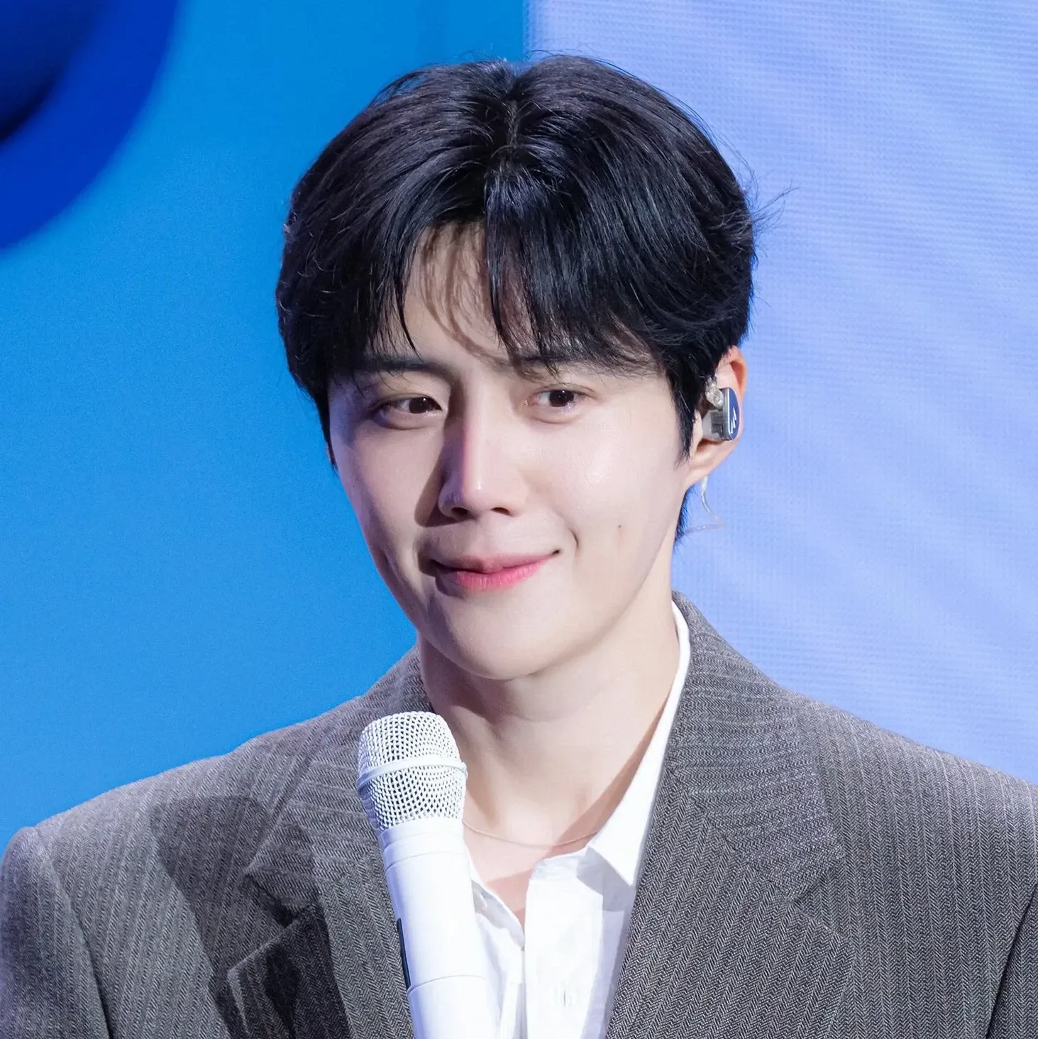 김선호의 최신 사진