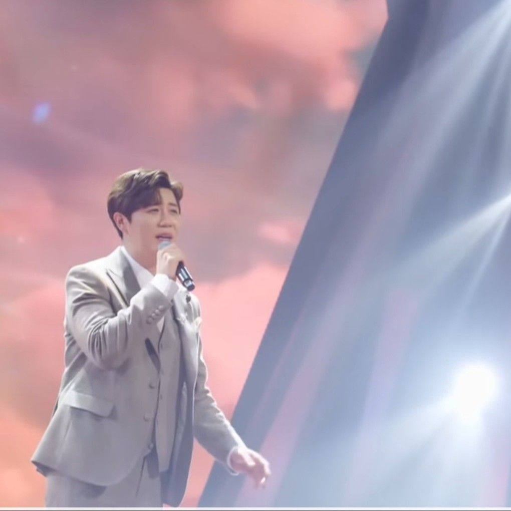 Recent activity shot of Jin Haesung