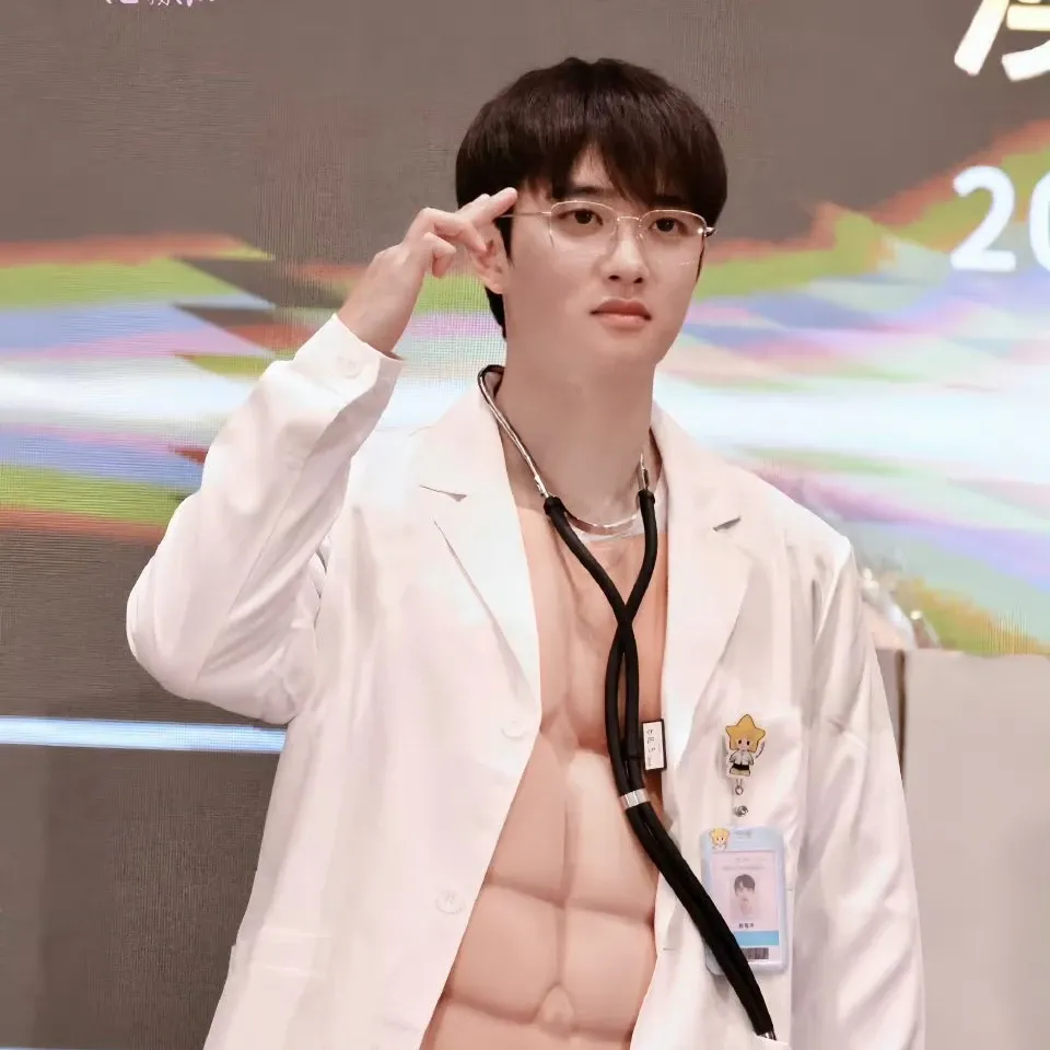 도경수 (디오) 최근 활동샷