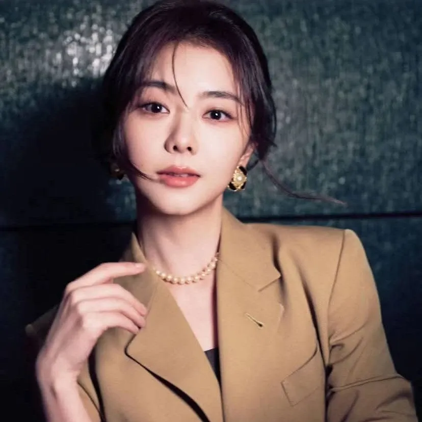 Latest photo of Tan Song Yun