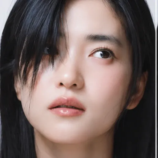 Behind-the-scenes cut of Kim Taeri