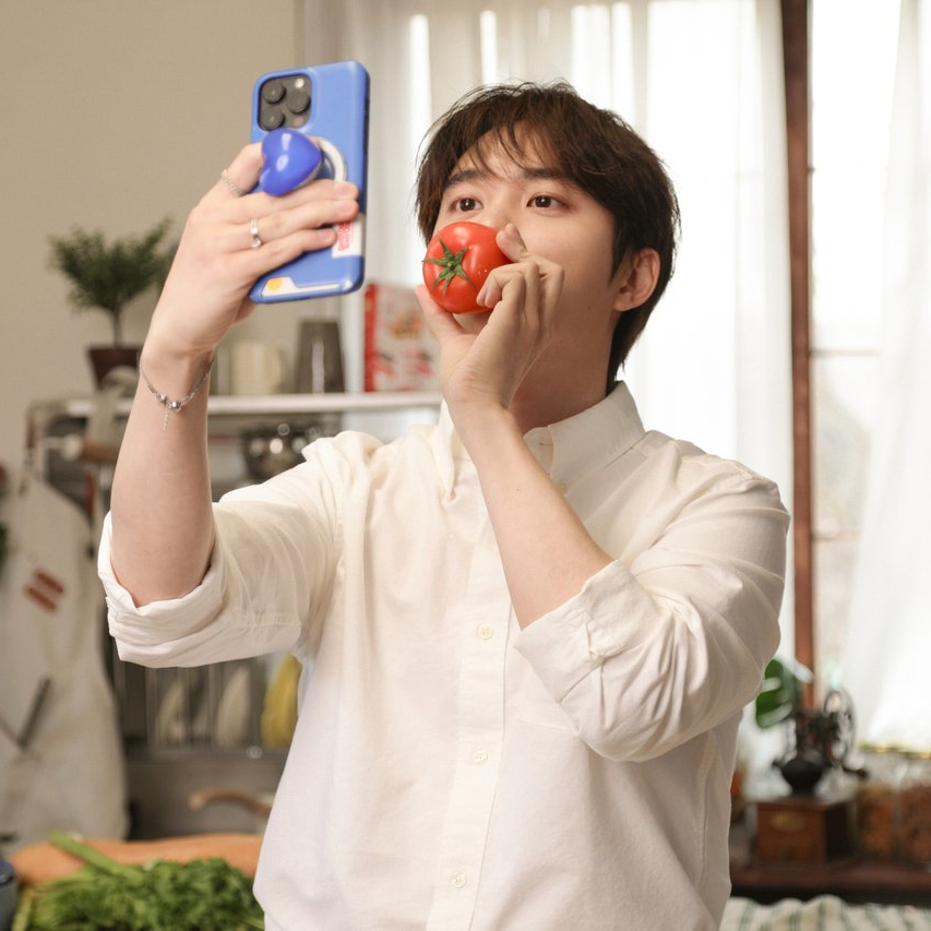 粉絲拍下的都暻秀 (D.O.)瞬間