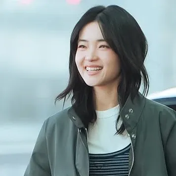 Recent activity shot of Kim Taeri