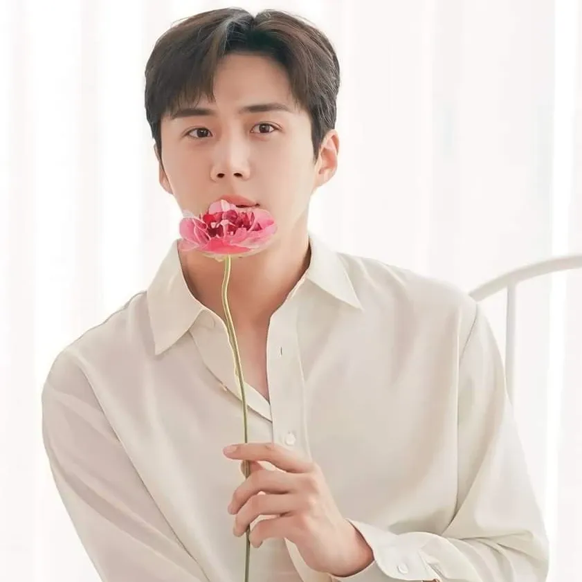 Latest photo of Kim Seonho