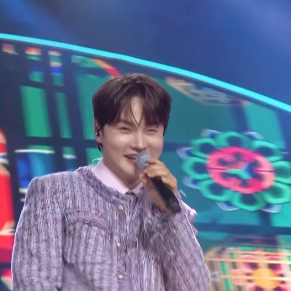 朴瑞鎮的最新照片