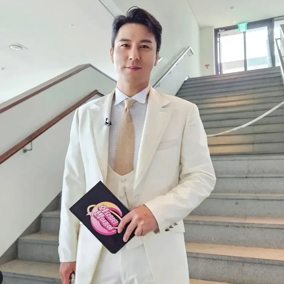 Foto kegiatan terbaru dari Jang Minho
