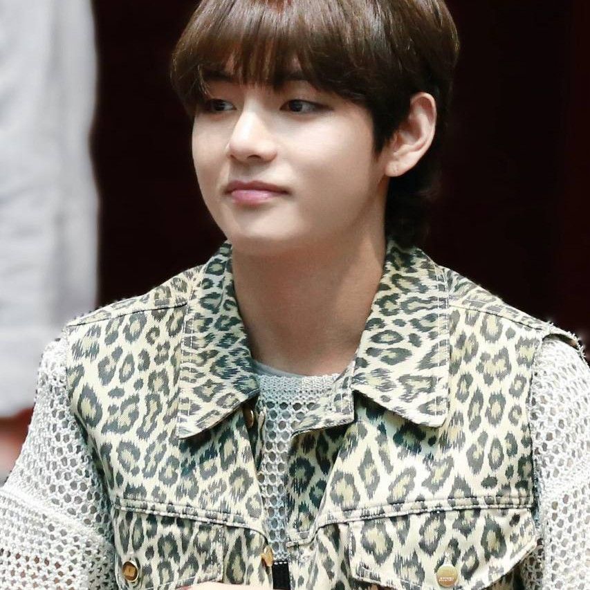 Feed komunitas selebriti terpopuler hari ini