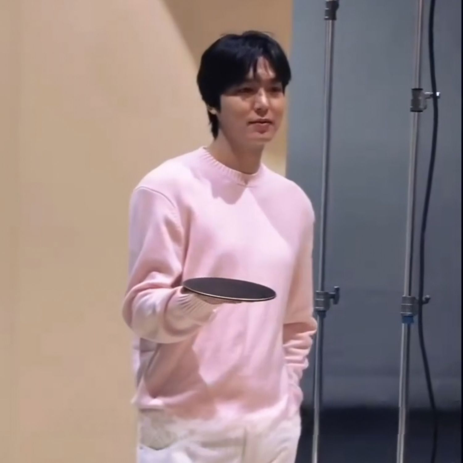 Behind-the-scenes cut of Lee Minho