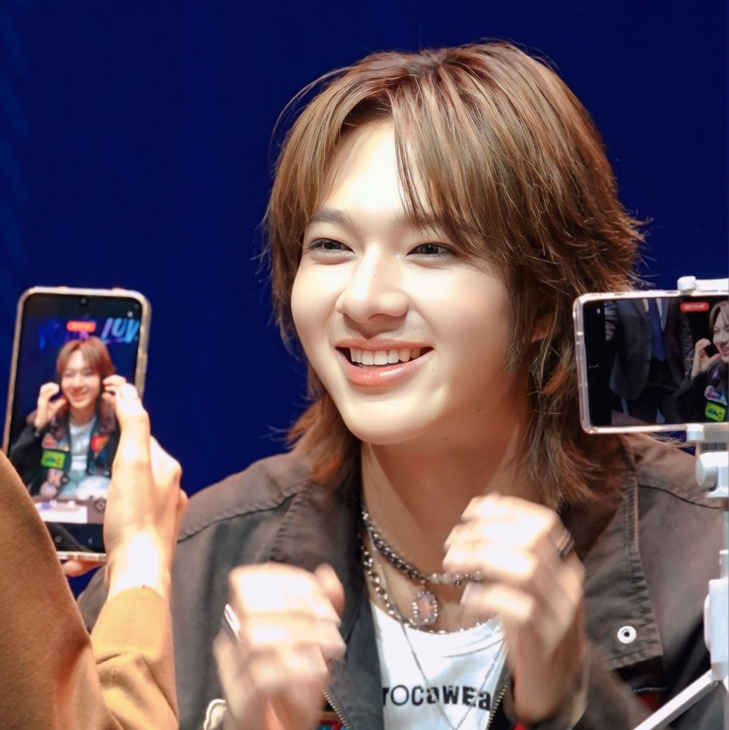 A moment captured by a fan of NuNew