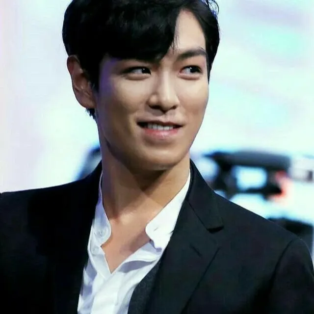 A moment captured by a fan of T.O.P
