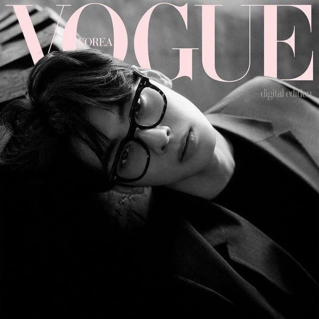 Latest photo of Cha Eunwoo