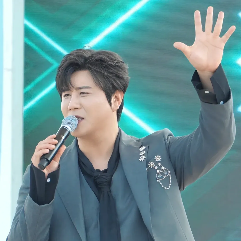 A moment captured by a fan of Jin Haesung