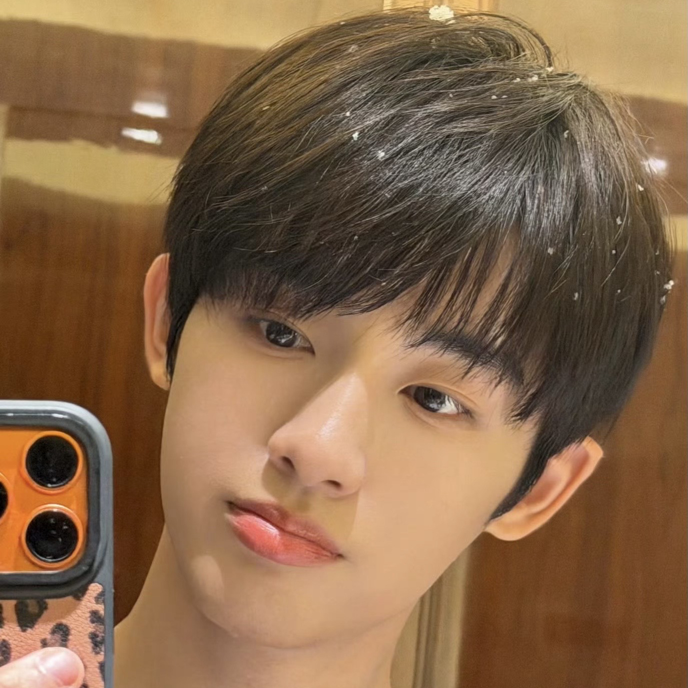 A moment captured by a fan of Winwin