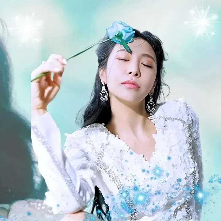 Recent activity shot of Huh Chanmi