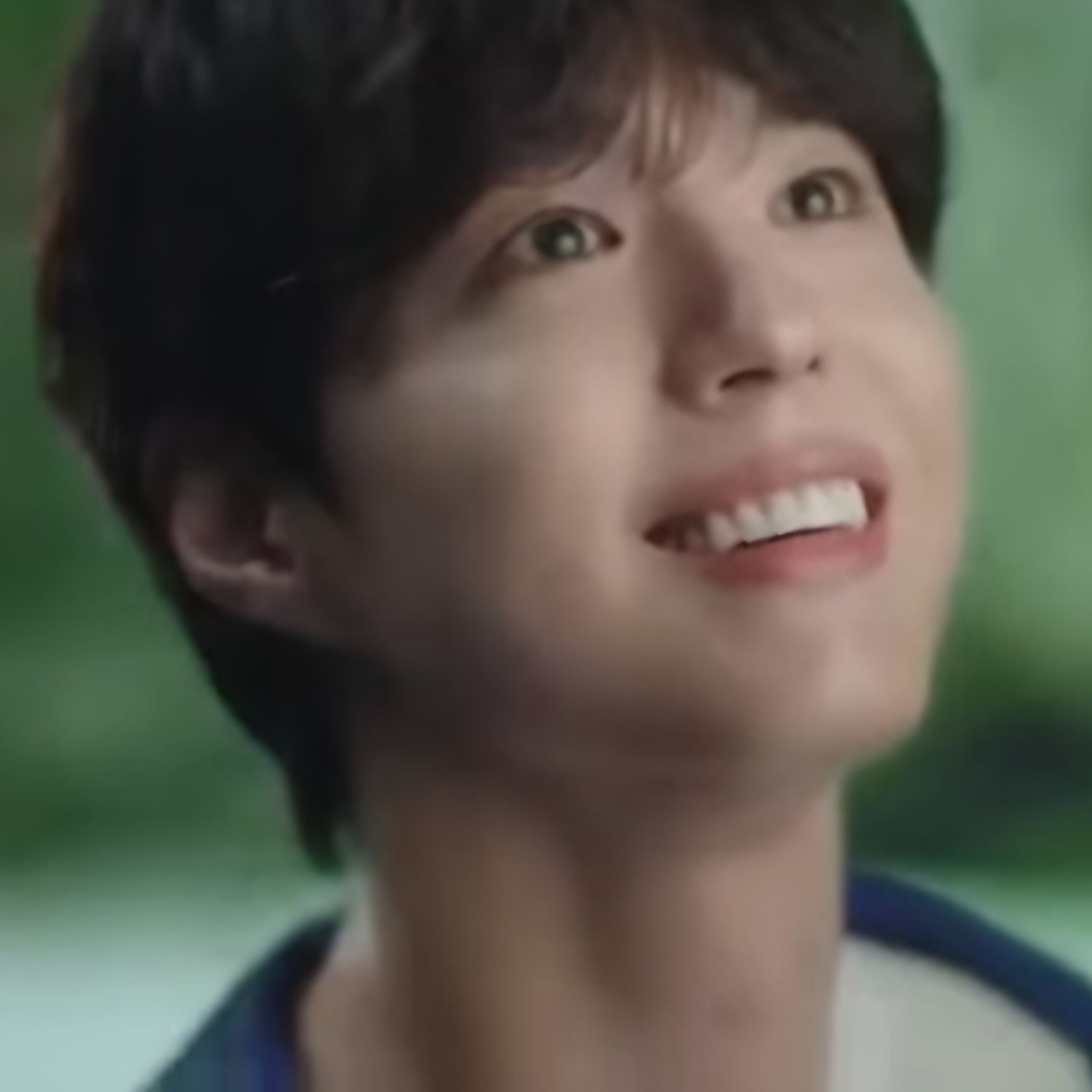 Behind-the-scenes cut of Park Bogum