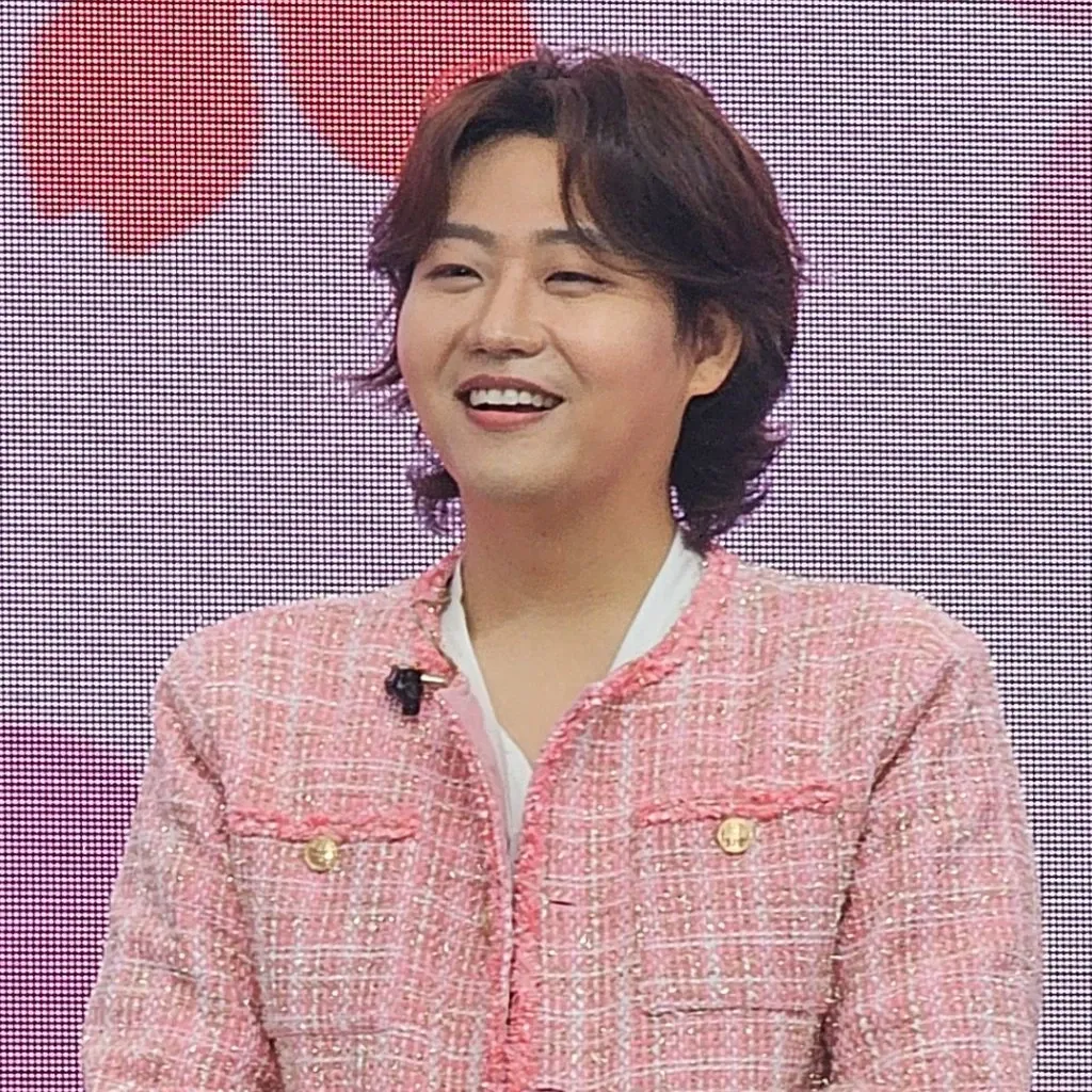 Foto kegiatan terbaru dari Min Soohyun