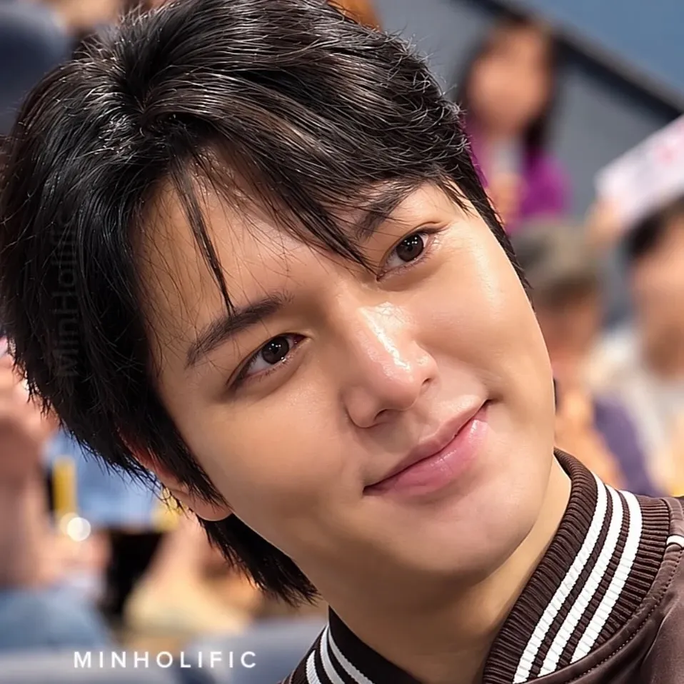 A moment captured by a fan of Lee Minho
