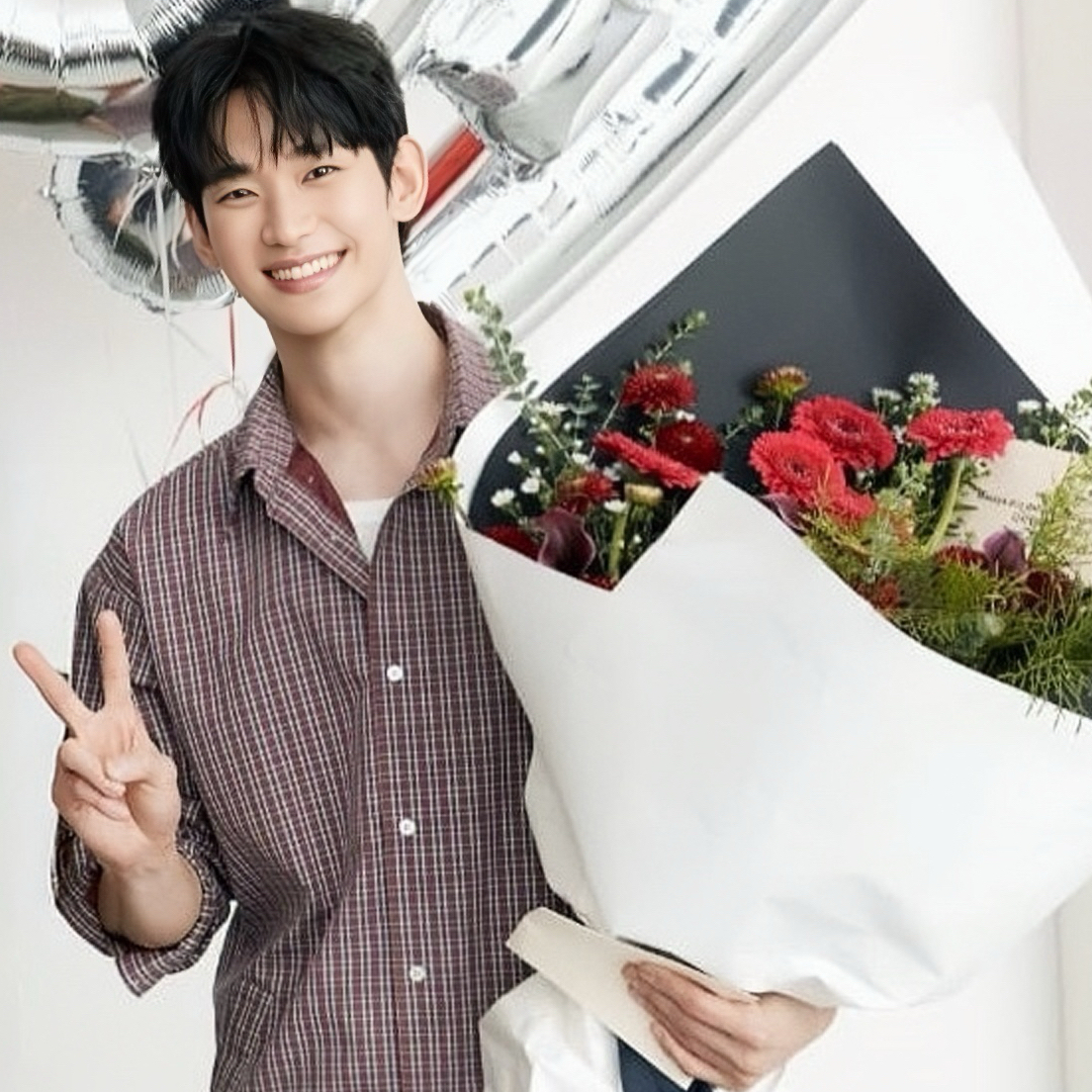 A moment captured by a fan of Kim Soohyun