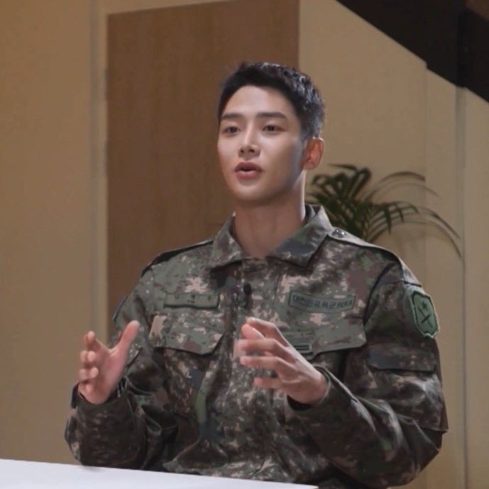 路雲的最新照片