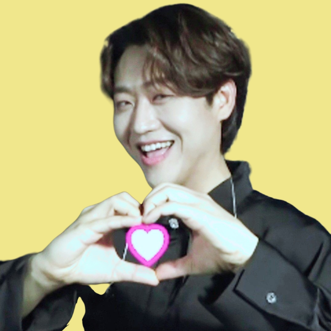 Behind-the-scenes cut of Min Soohyun