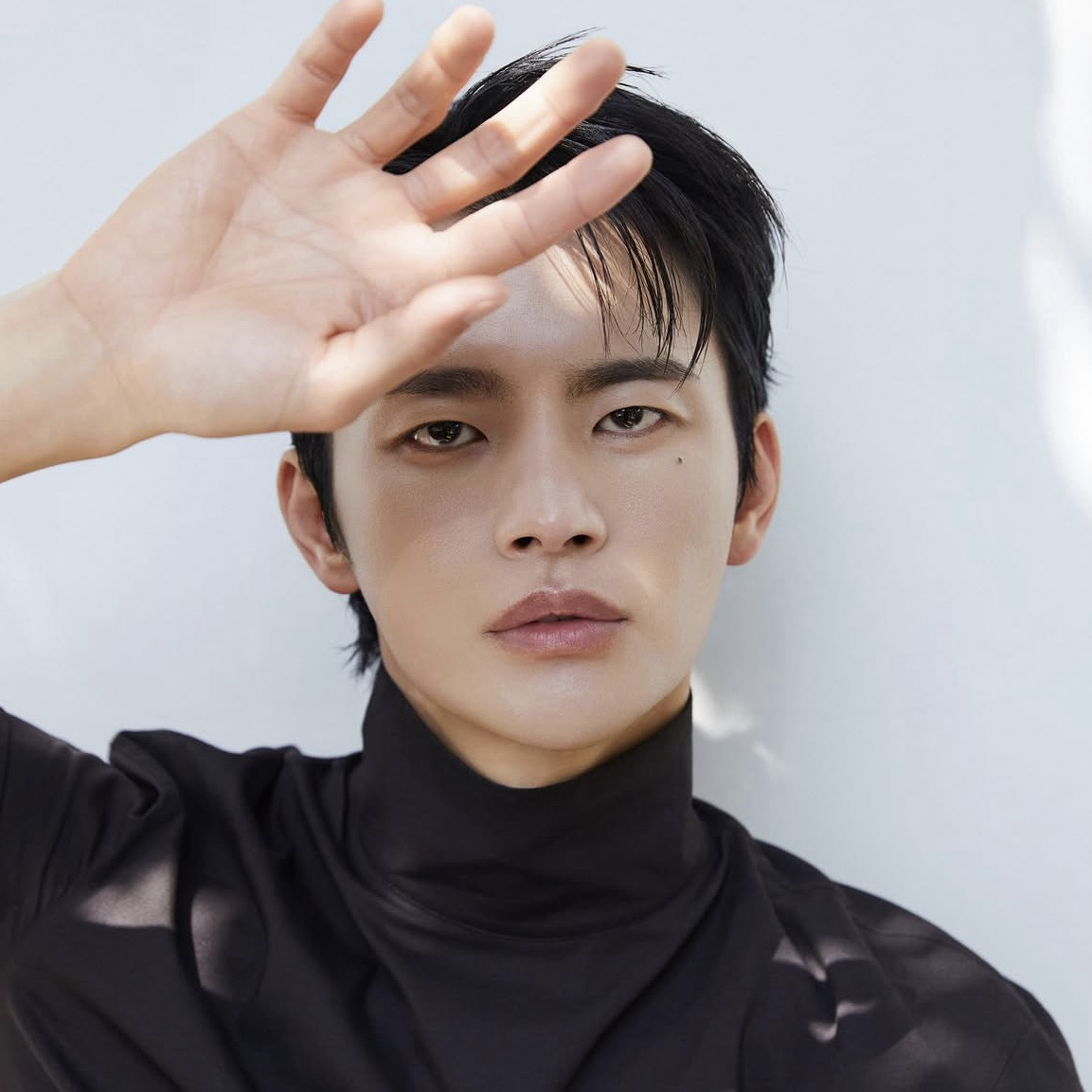 Behind-the-scenes cut of Seo Inguk