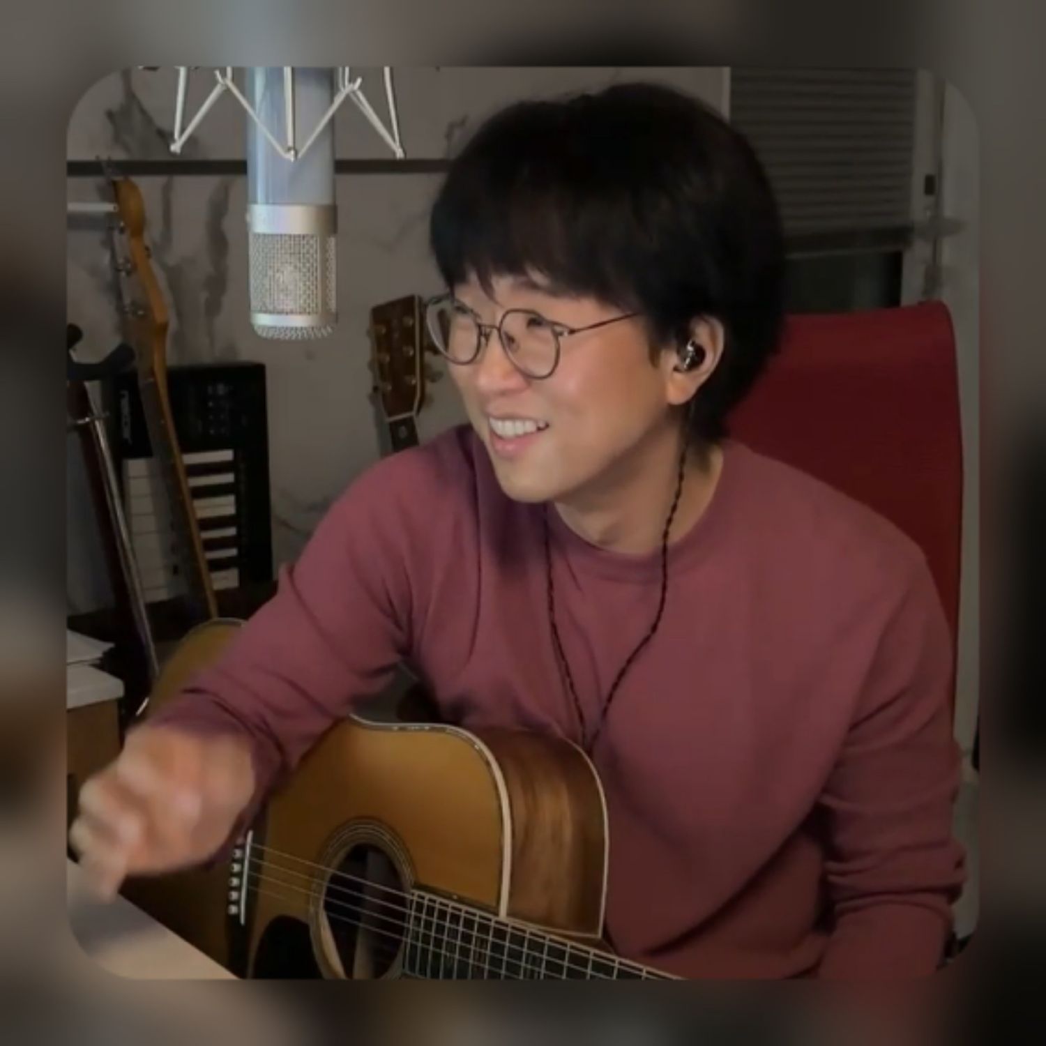 Recent activity shot of Bak Changgeun