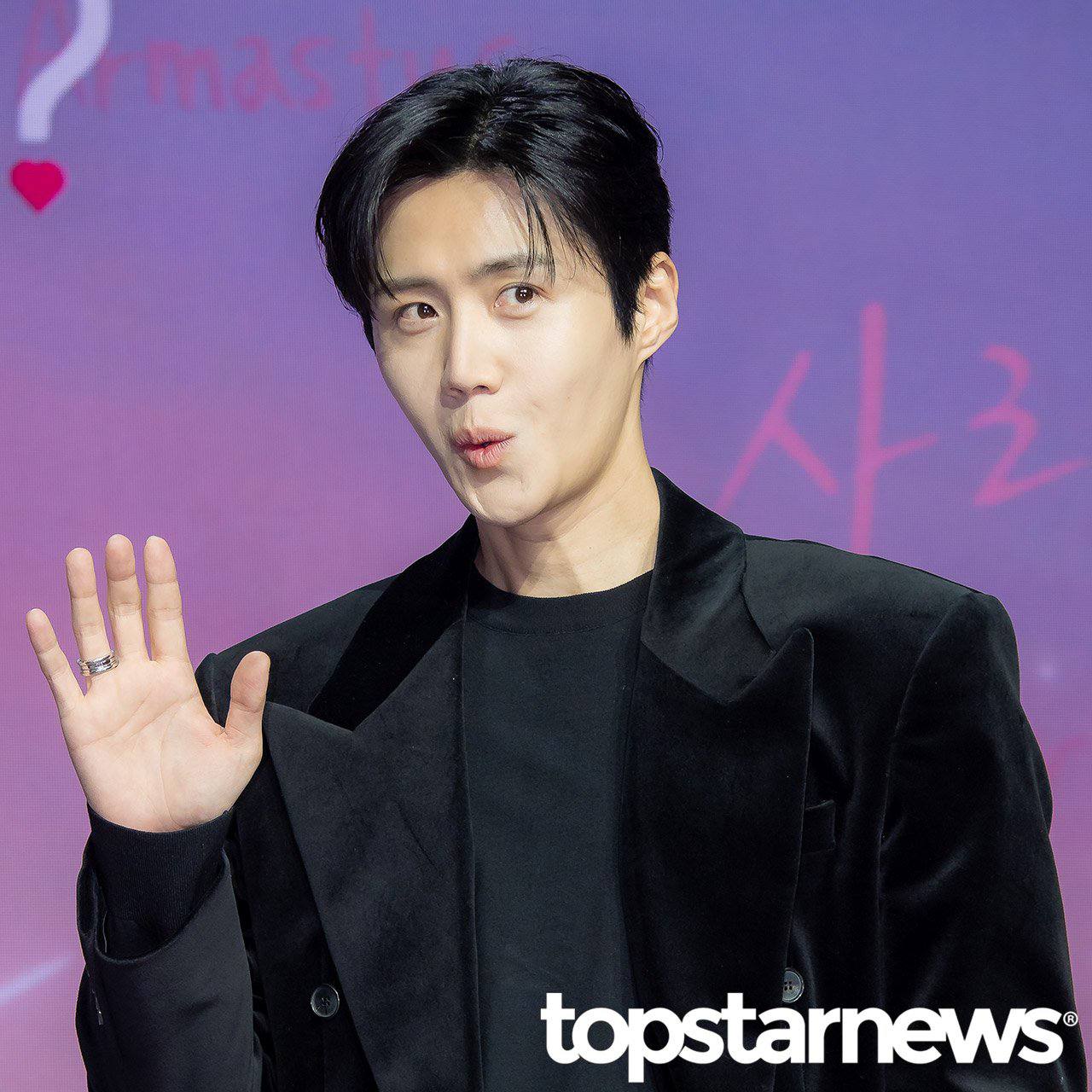 キム・ソンホの最近の活動ショット