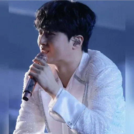 Foto kegiatan terbaru dari Lee Chanwon